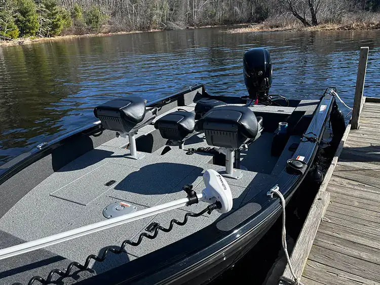 Crestliner-Pro-3 A second view of the Crestliner Pro Tiller